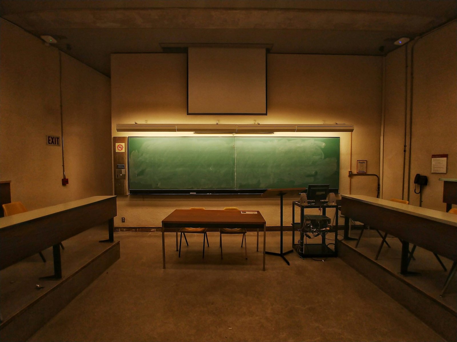 Classroom 20x